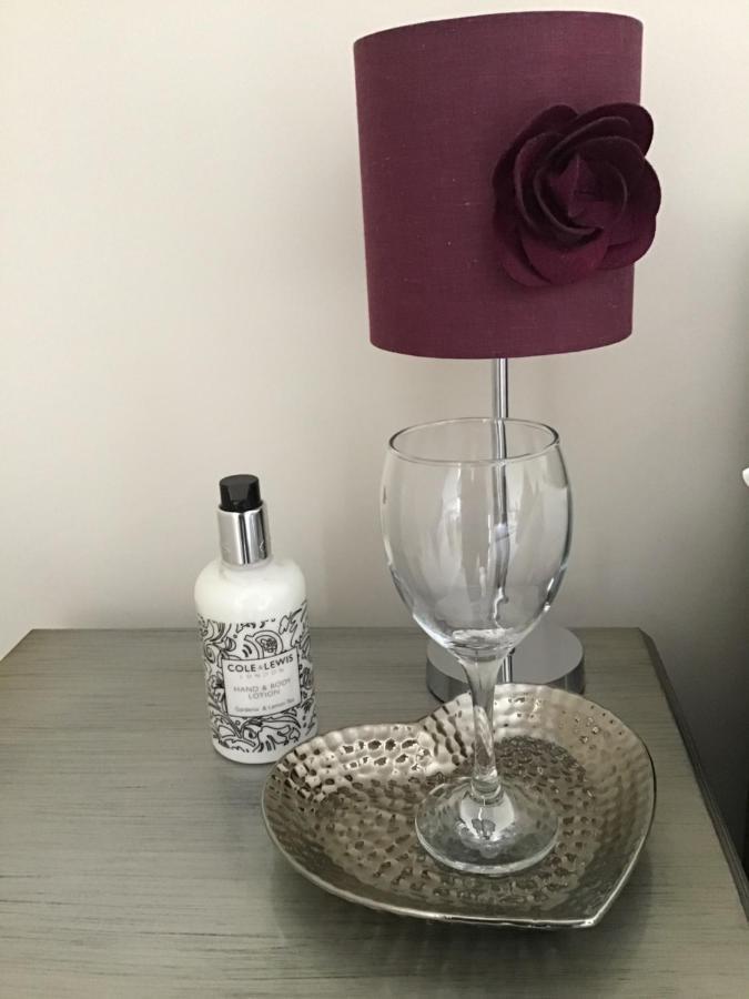Mere Lodge Bed & Breakfast 霍克斯黑德 外观 照片